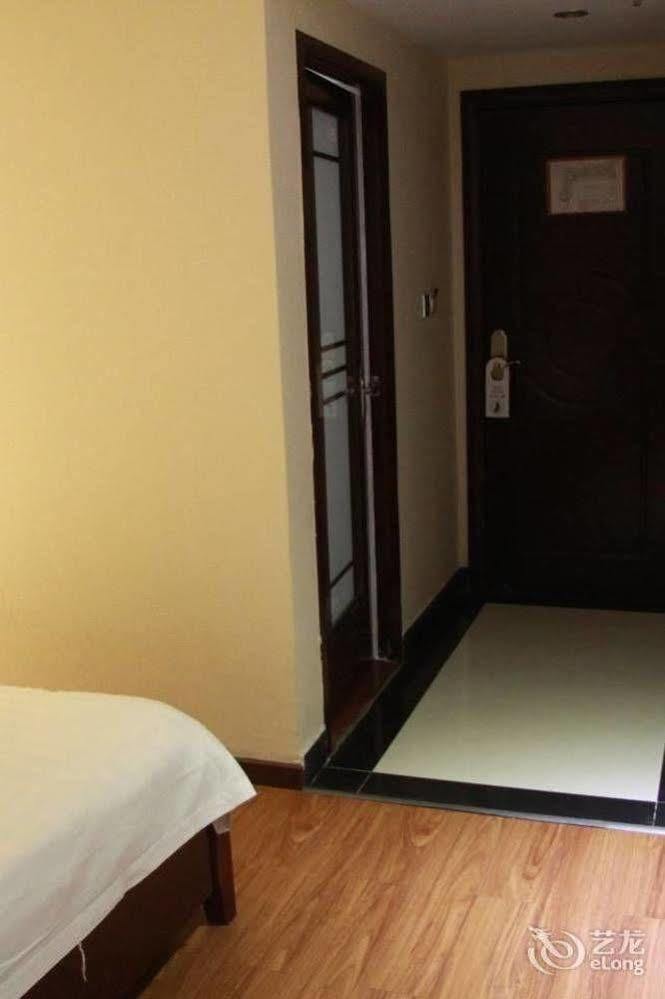 Lu Jiang Tian Yue Hotel Guangzhou Eksteriør billede